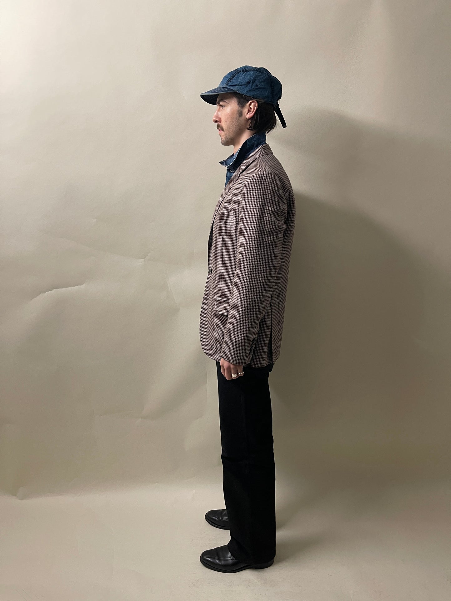 Brunello Cucinelli Maroon, Brown, & Black Houndstooth Plaid Linen Blend Unlined Sport Coat 40