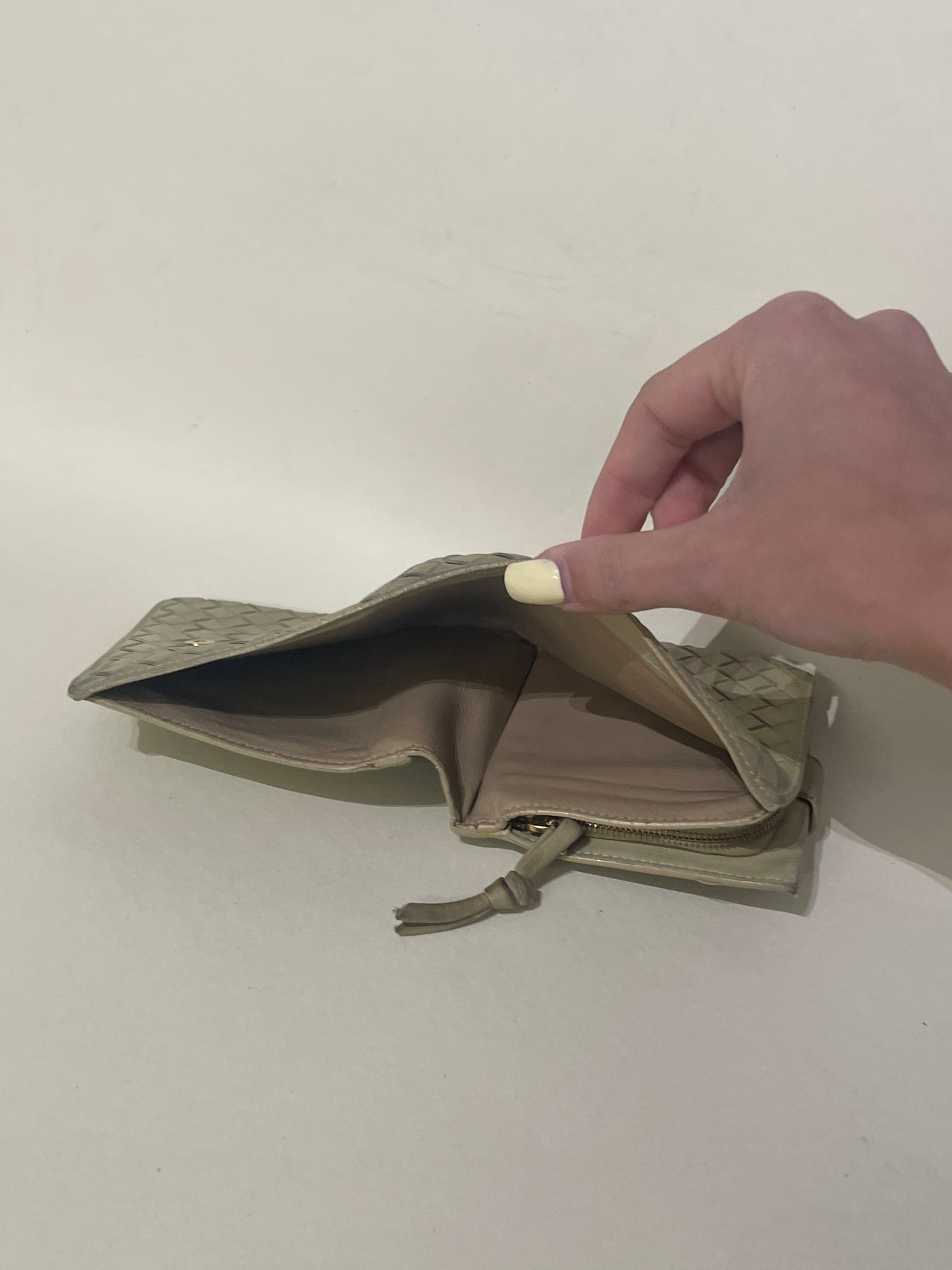 Bottega Veneta Natural Intrecciato Leather Bifold Wallet