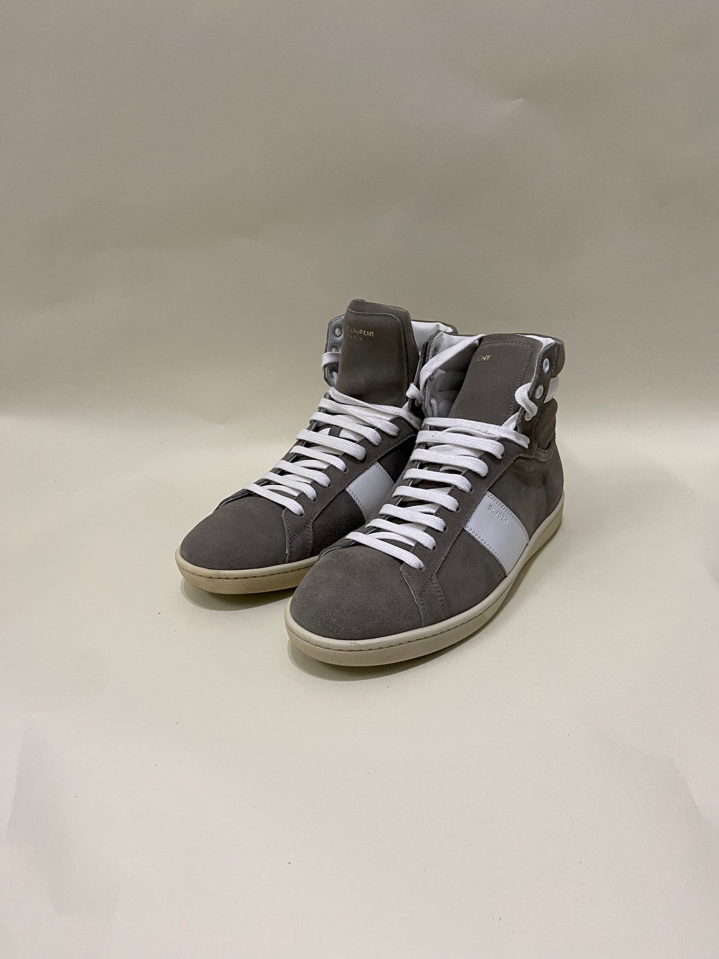 Saint Laurent Grey & White Suede SL-02H High Top Sneakers 8 M / 9.5 W