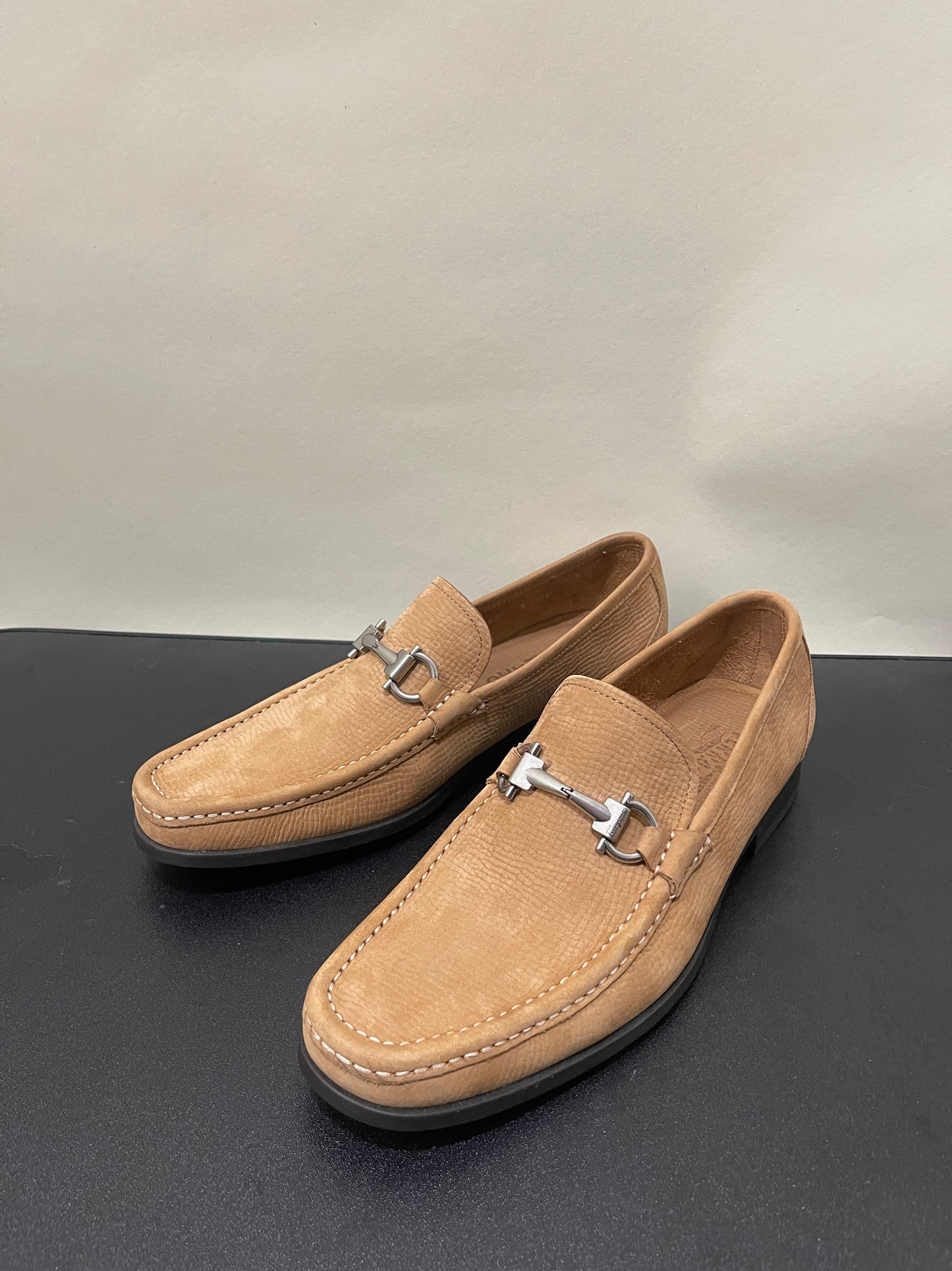 Salvatore Ferragamo Tan Suede Grandioso 2 Loafers 8 M / 9.5 W