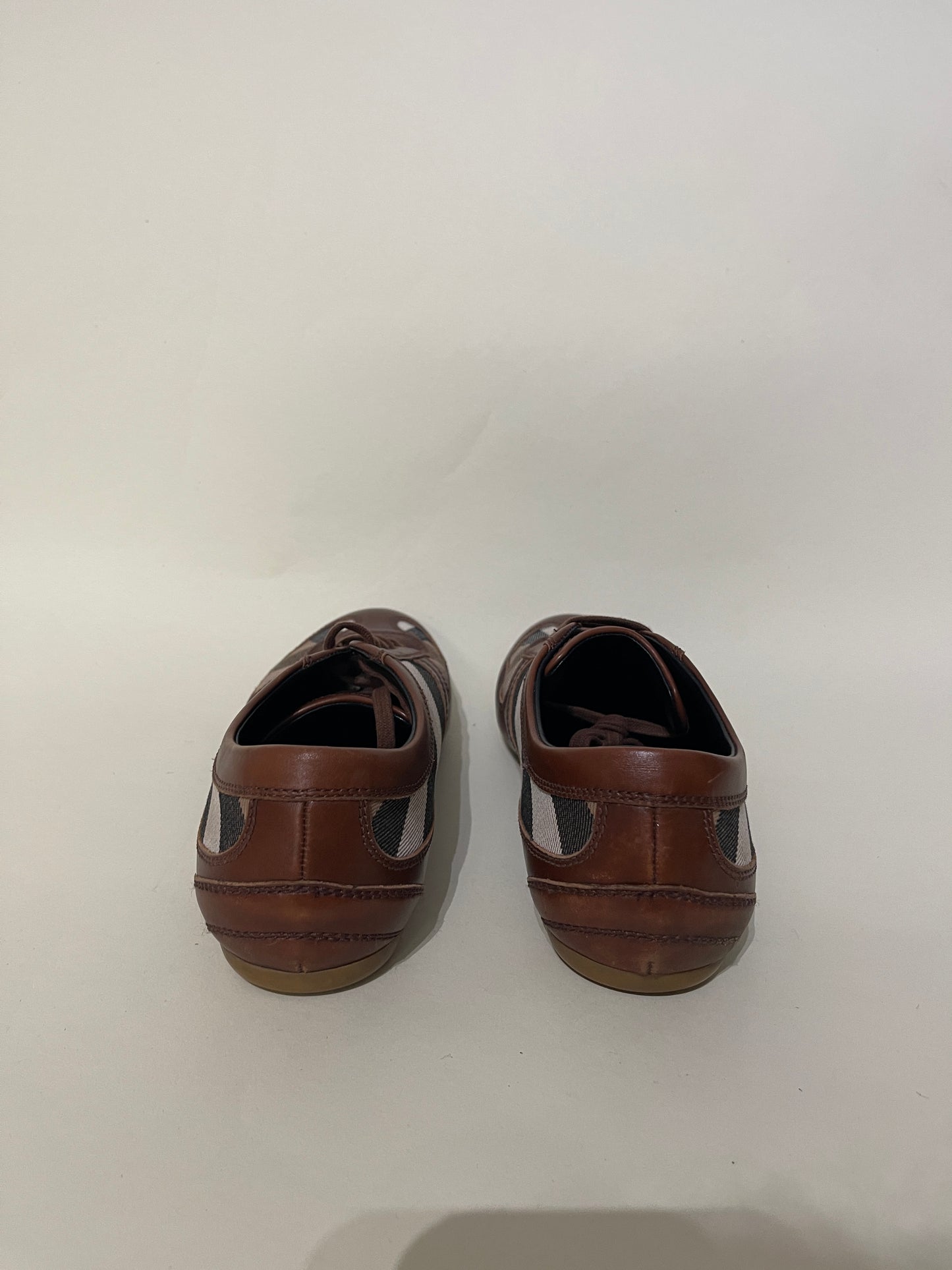 Burberry Light Brown & Nova Check Canvas Sneakers 7 M / 8.5 W