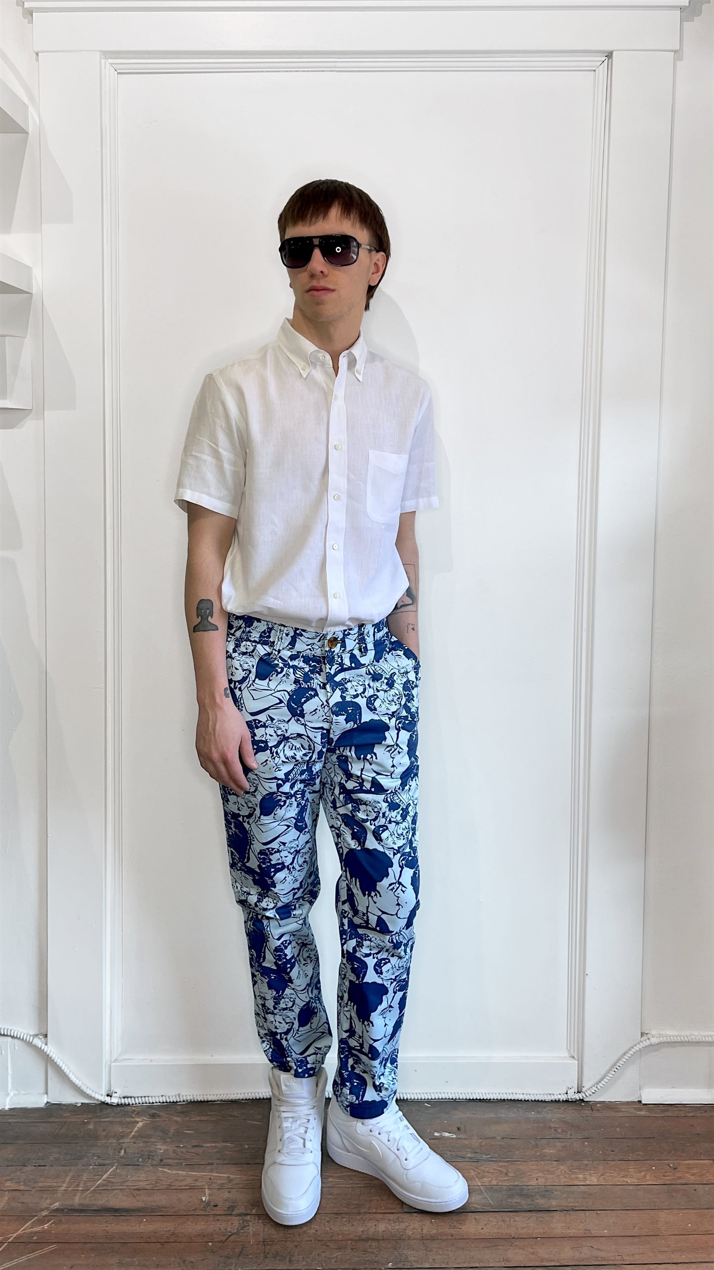 Golf Le Fleur Light & Dark Blue Kissing Faces Chino Pants 30