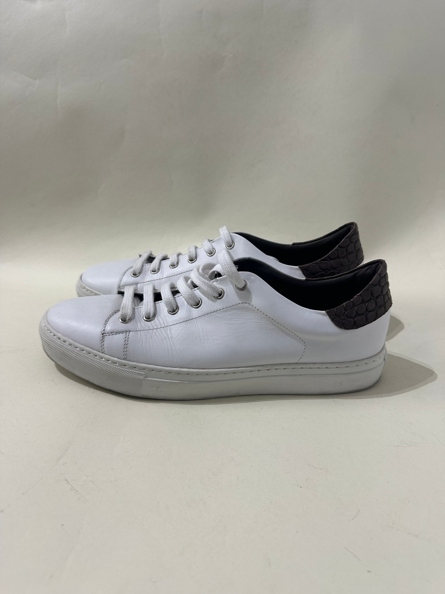 Kingly White Leather Dressy Sneakers 10 M / 11.5 W