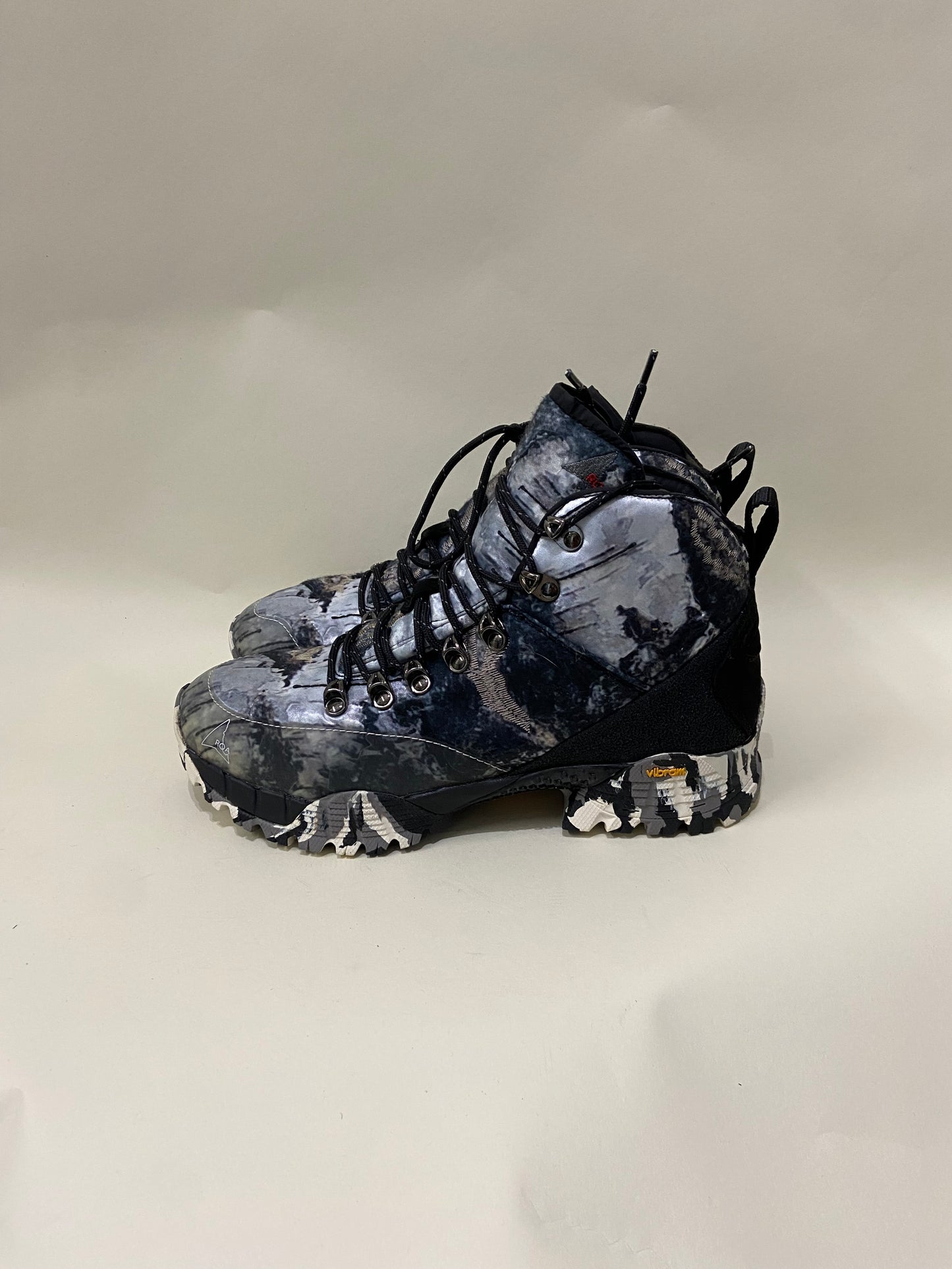 ROA Multicolour Camo Andreas Hiking Boots 7 M / 8.5 W