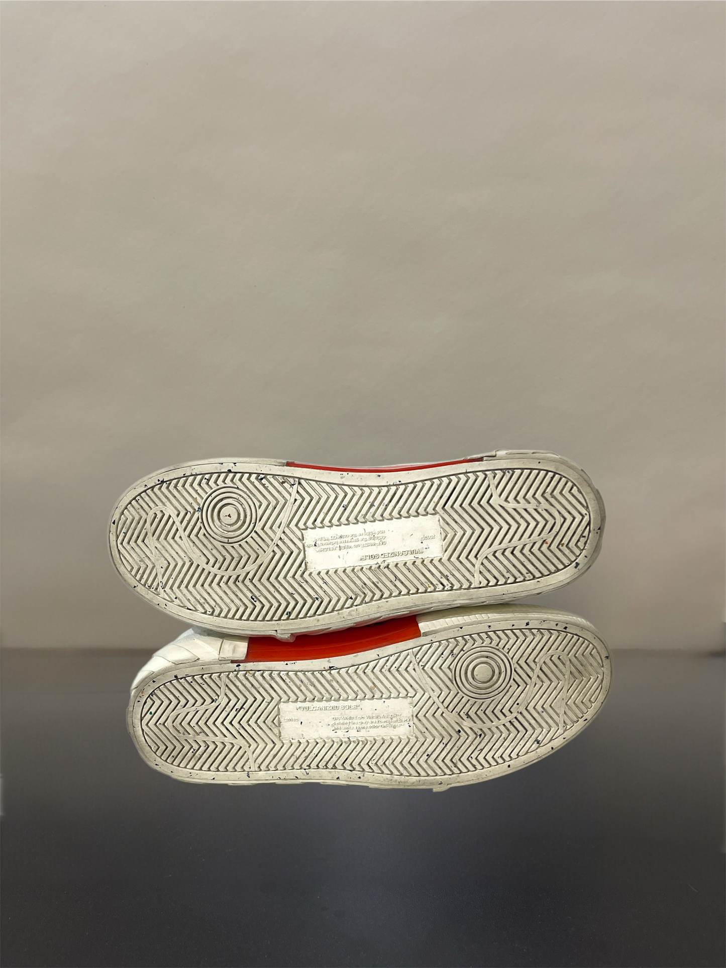 Off-White White Canvas Vulc Low Sneakers 10 M / 11.5 W