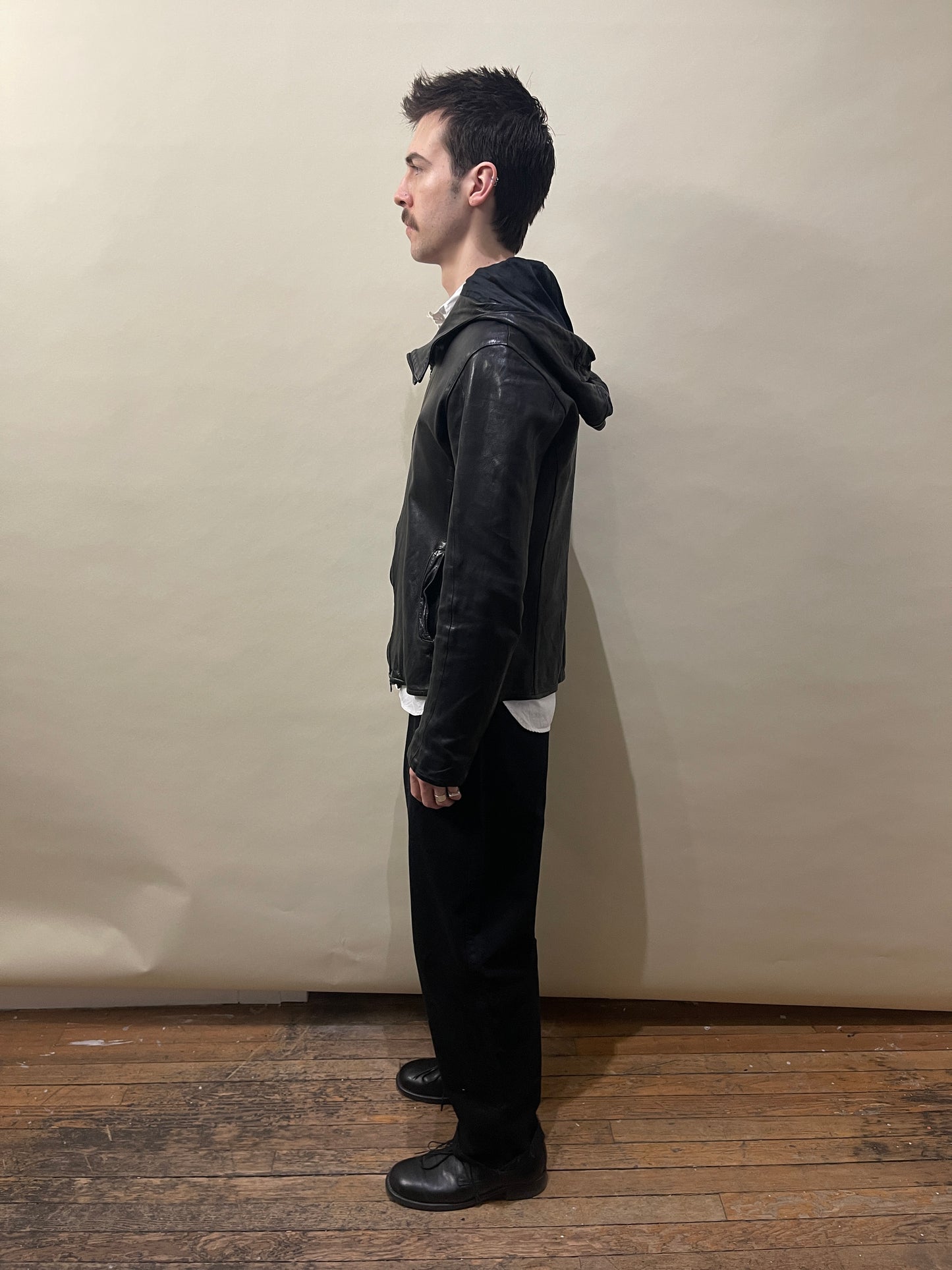 Isamu Katayama Backlash Black Leather Asymmetric Zip Hooded Jacket Medium - M