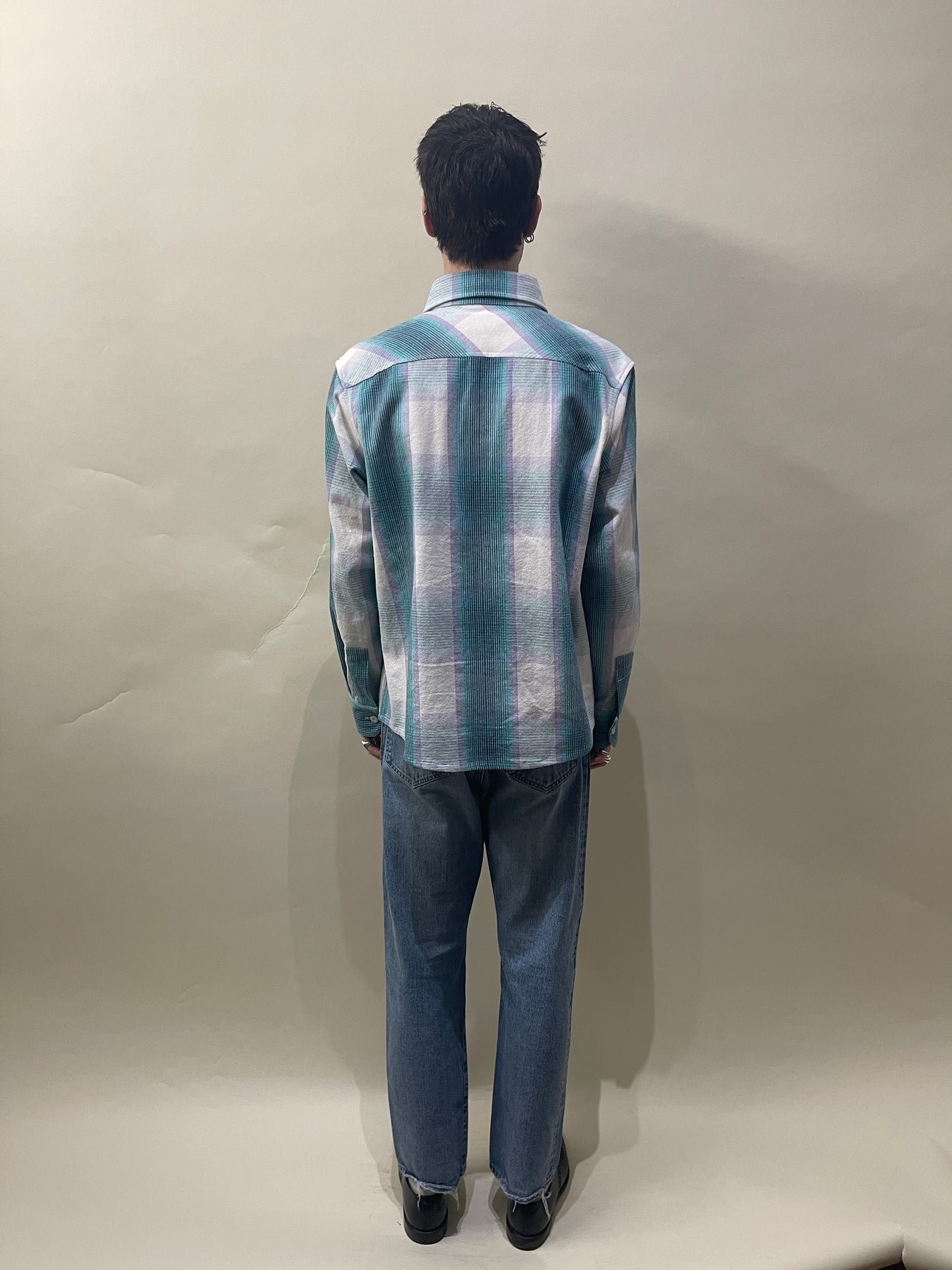 A.P.C. White, Lilac, Teal Plaid Cotton Blend Basile Overshirt Medium - M