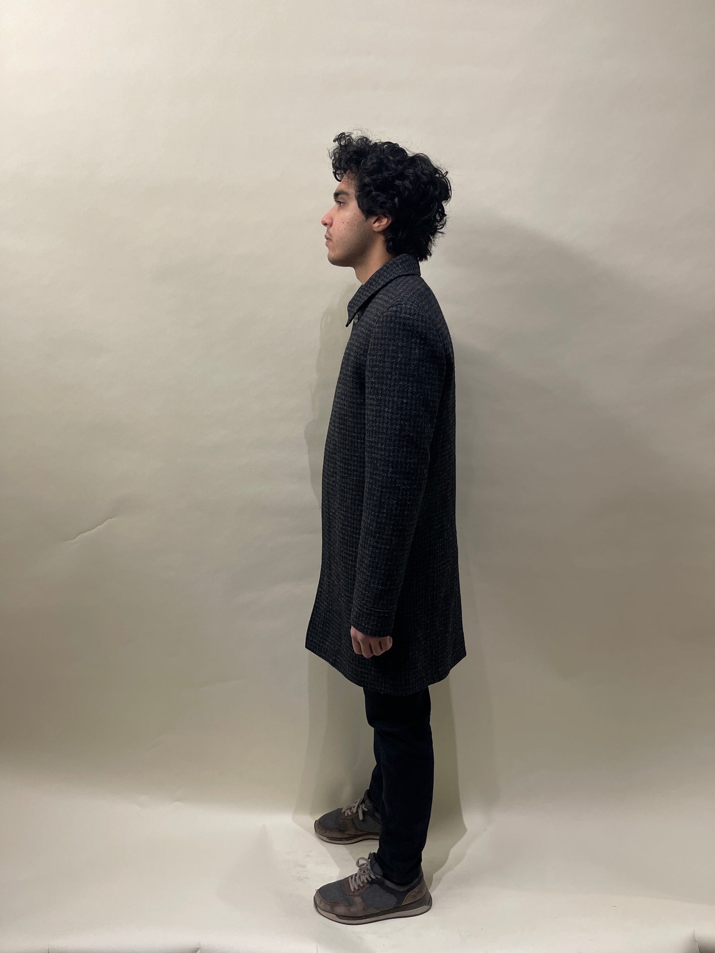 A.P.C. Black & Dark Grey Wool Harris Tweed Balmacaan Coat Medium - M