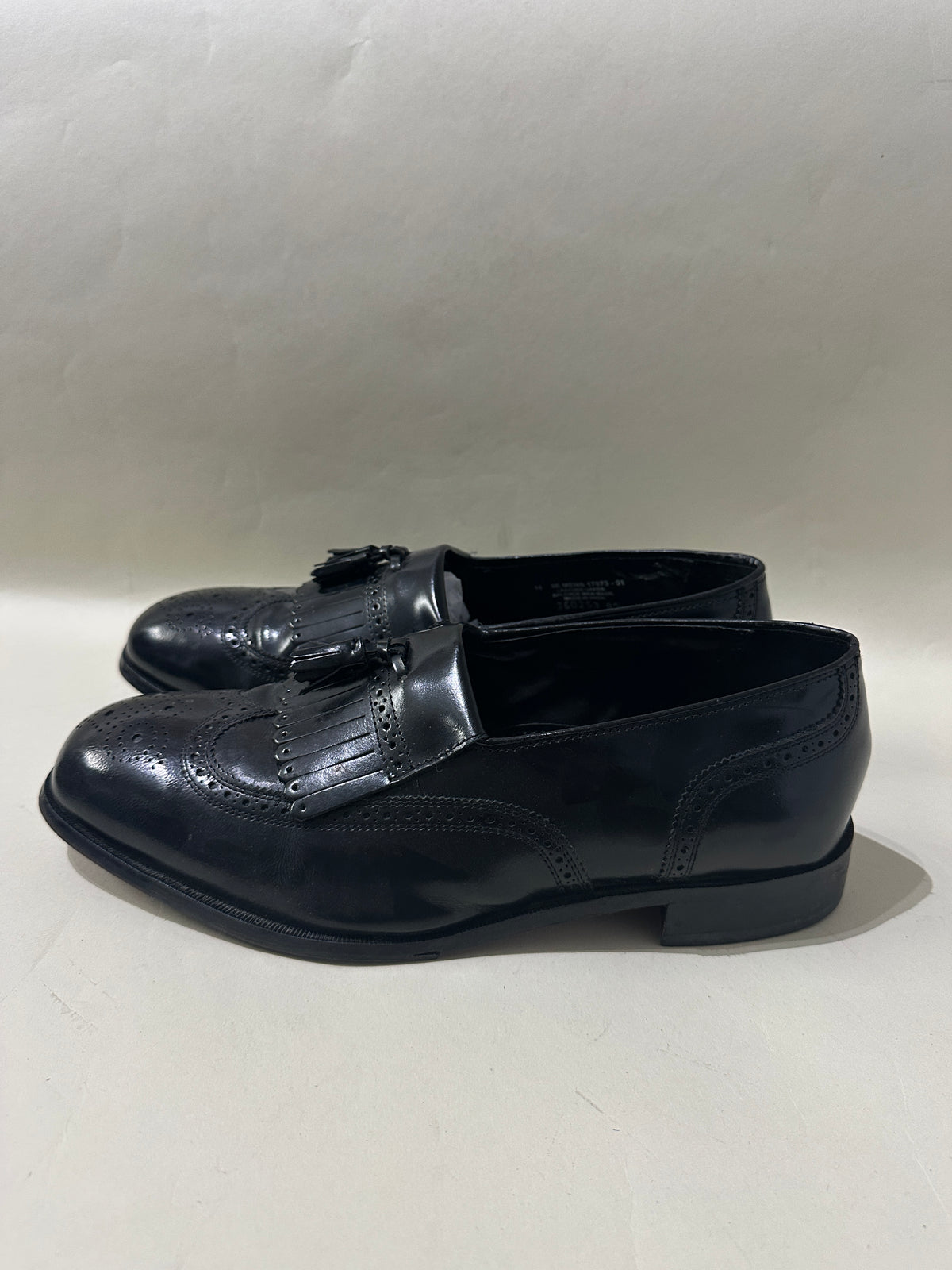 Florsheim Black Brogue Leather Kilted Tassel Loafers 11 3E