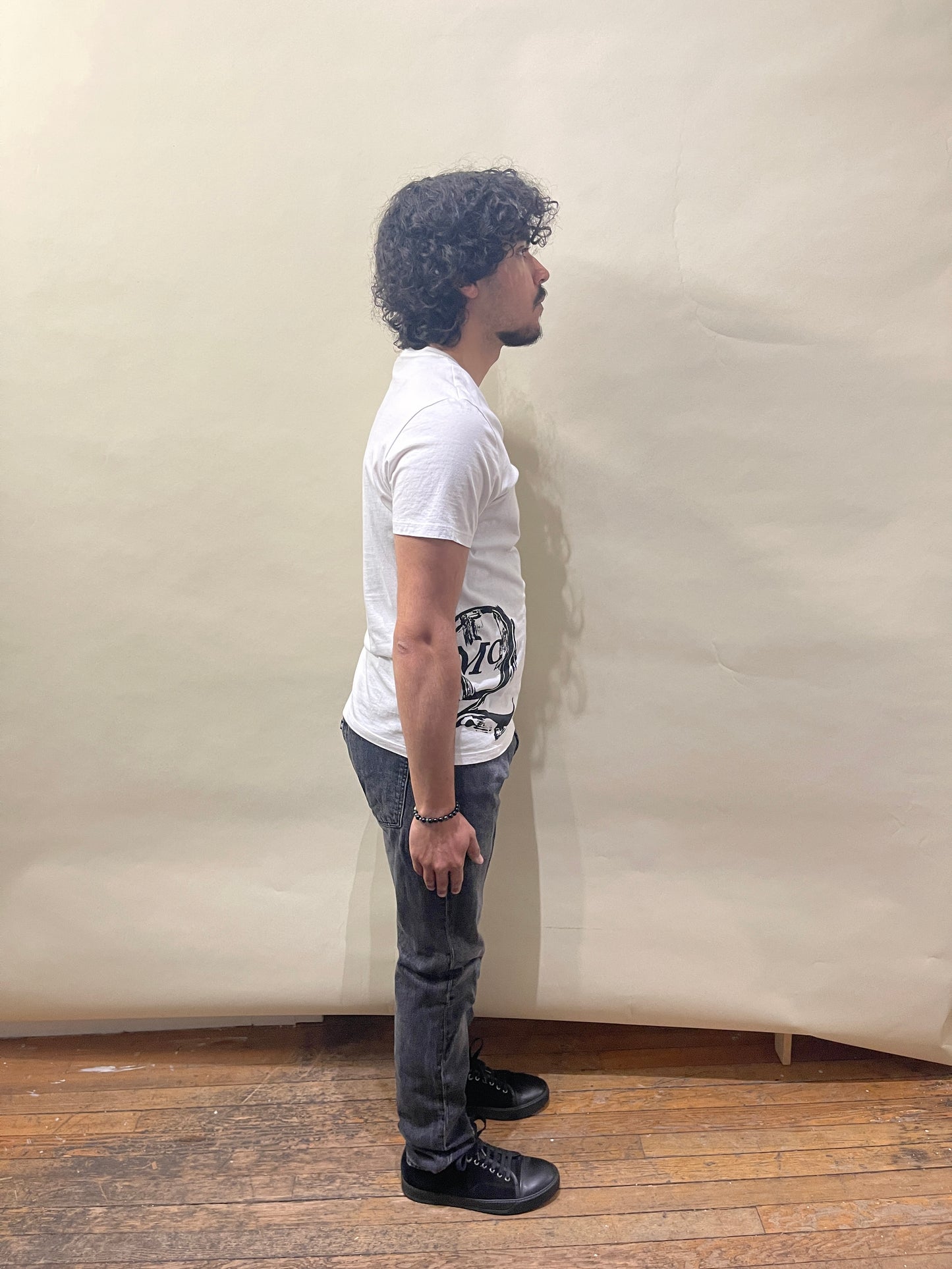 McQ Alexander McQueen White Off-Center Logo SS T-Shirt Small - S