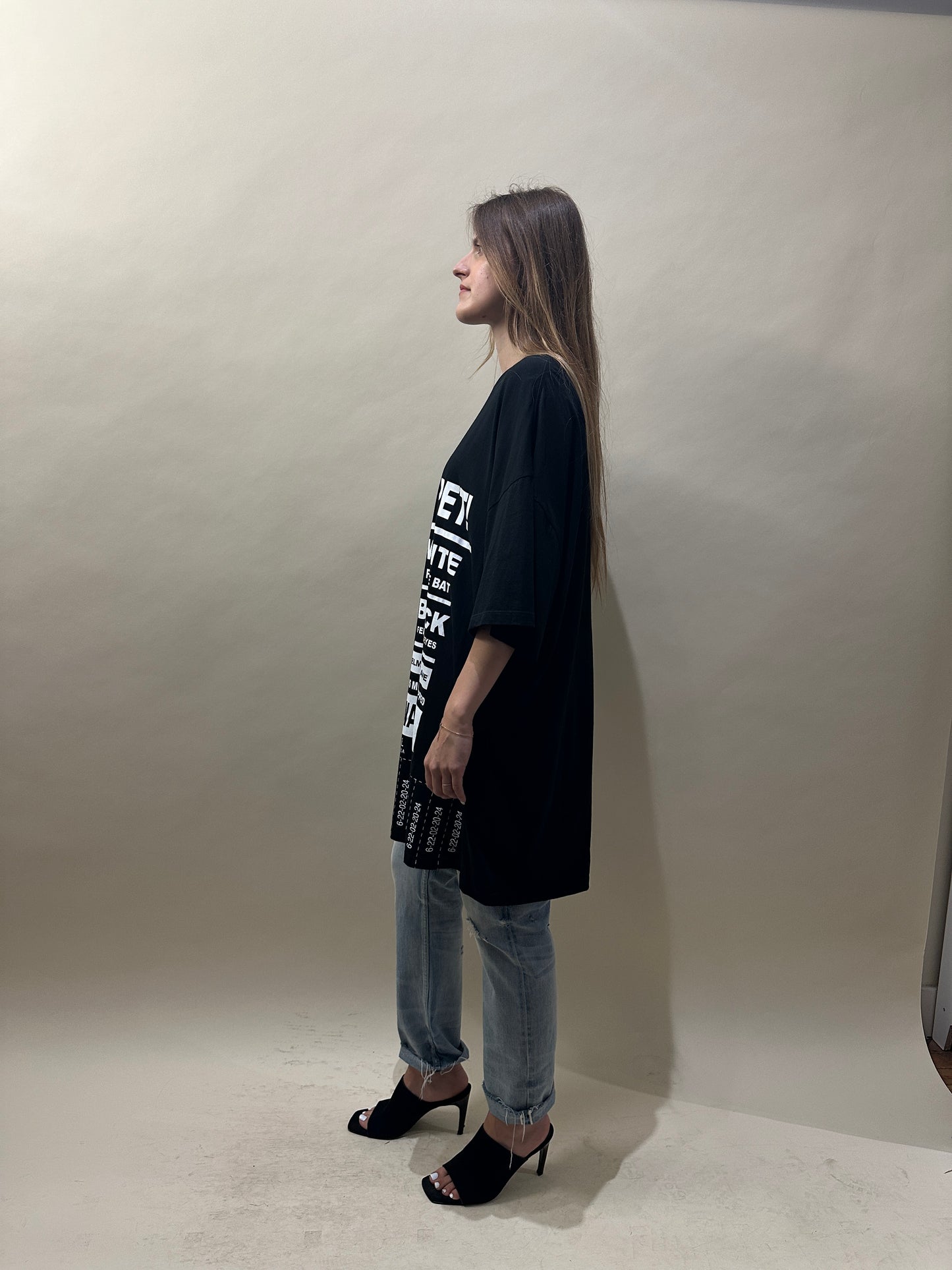 MM6 Black & White 'Lost My Pet' Oversized T-Shirt Large - L