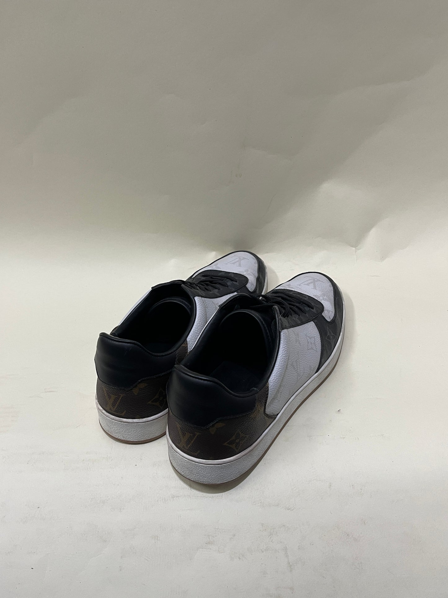 Louis Vuitton Black, White, Brown Low Rivoli Sneakers 9 M / 10.5 W