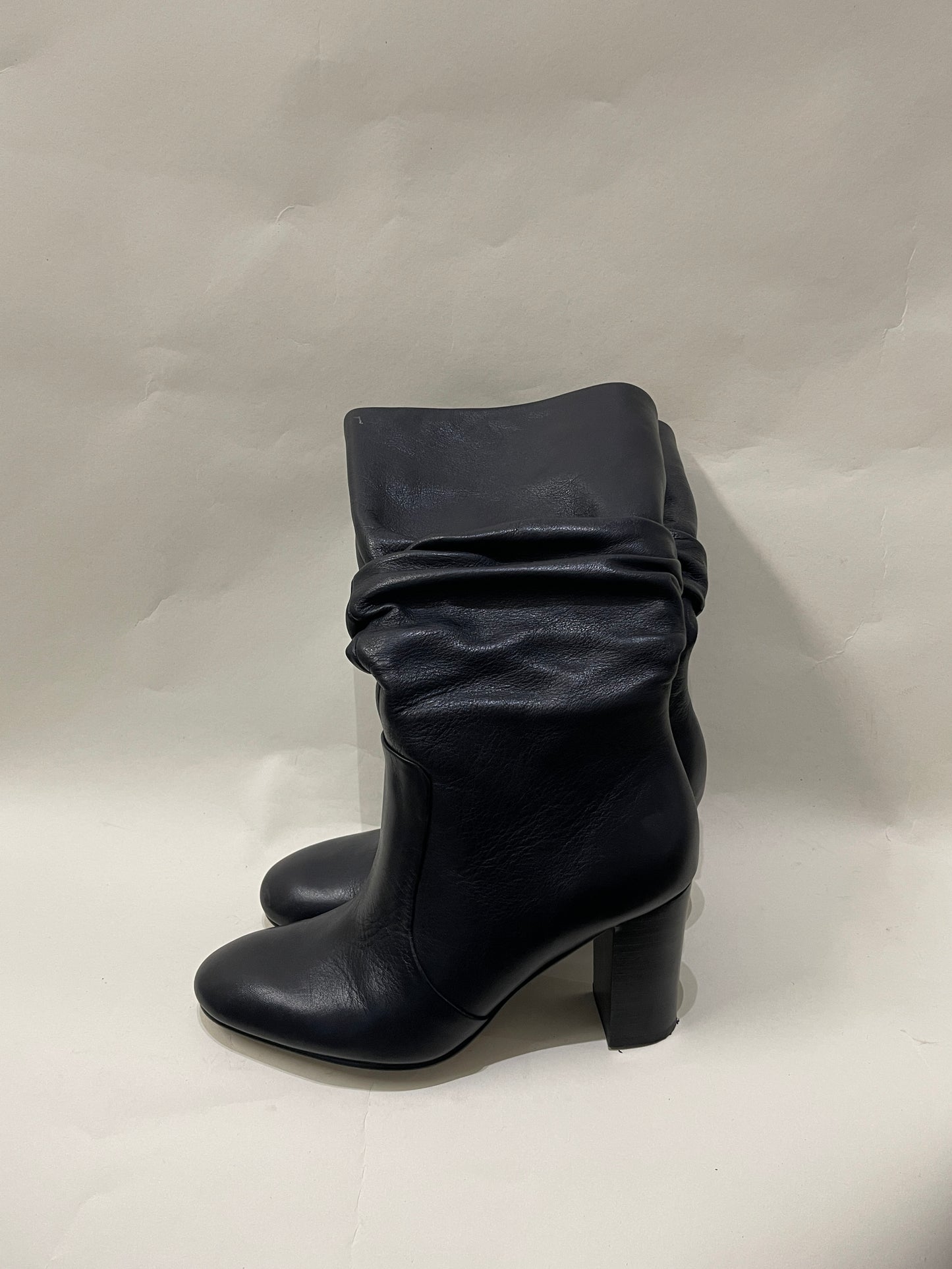 Johnston & Murphy Black Leather Stacked Calf Boots 5.5 M / 7 W