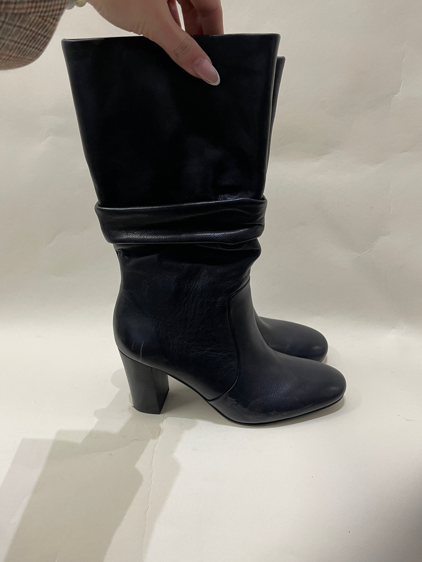 Johnston & Murphy Black Leather Stacked Calf Boots 5.5 M / 7 W