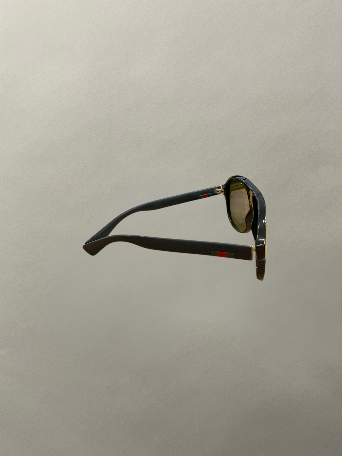 Gucci Black Acetate Rounded Aviator Style Sunglasses