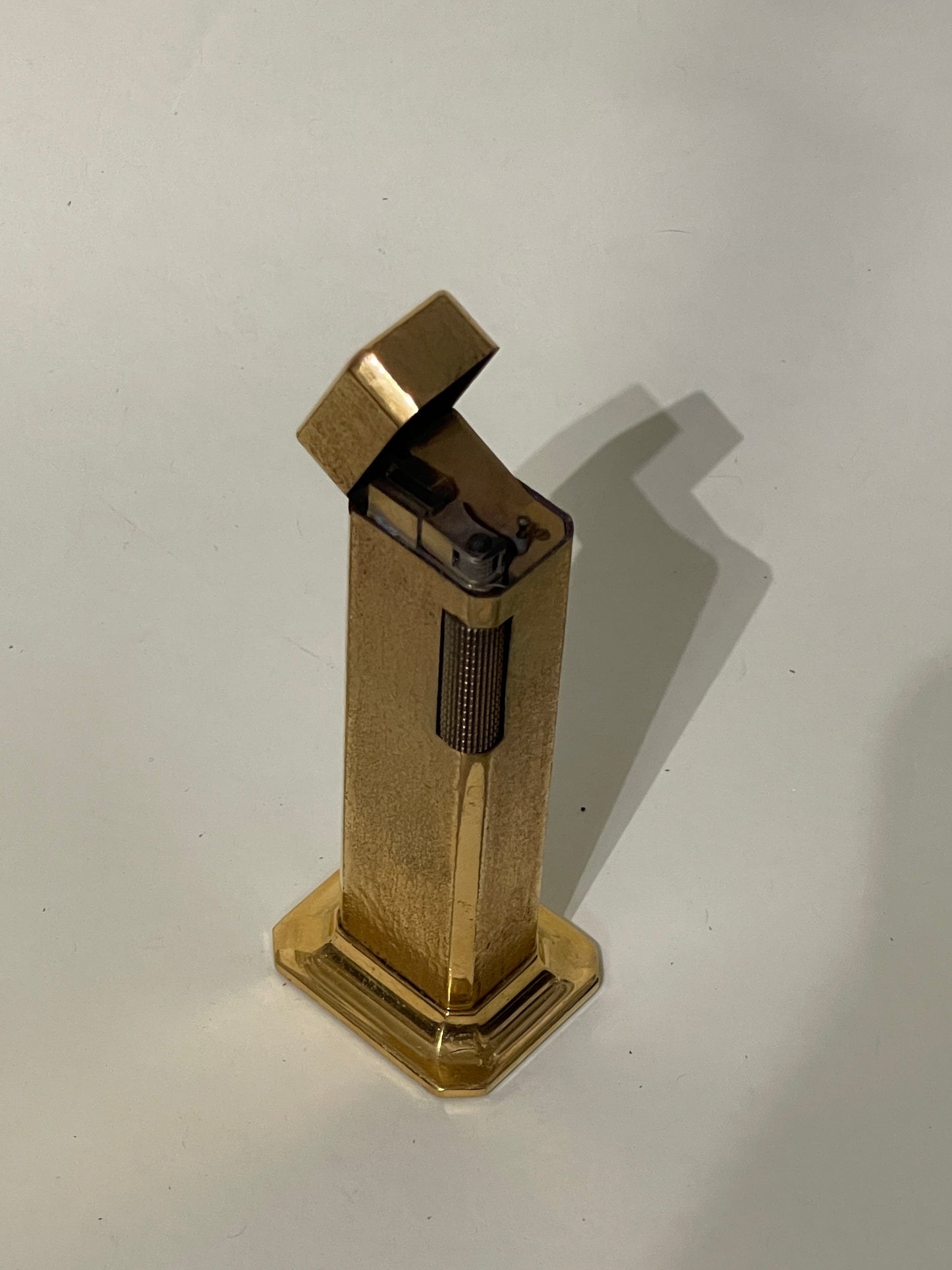 Dunhill Gold Textured Tallboy Rollagas Desk Lighter