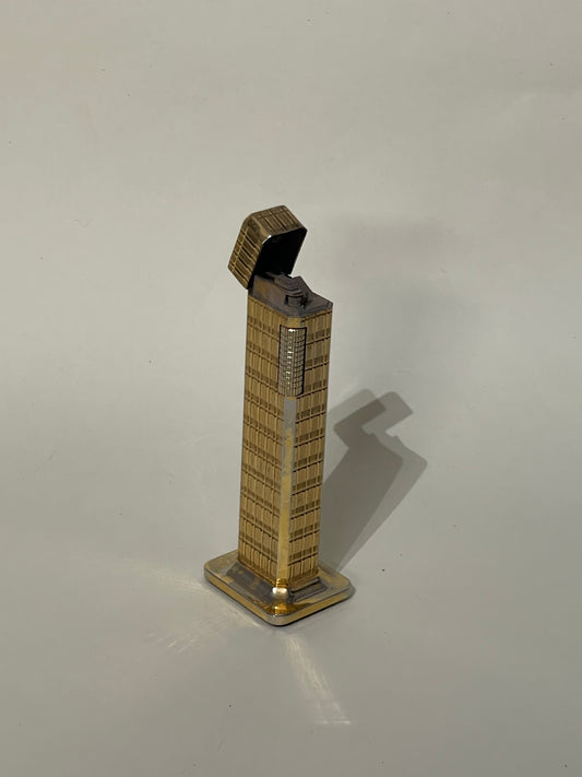 Dunhill Gold Textured Royal Plaza Tall Rollagas Desk Lighter