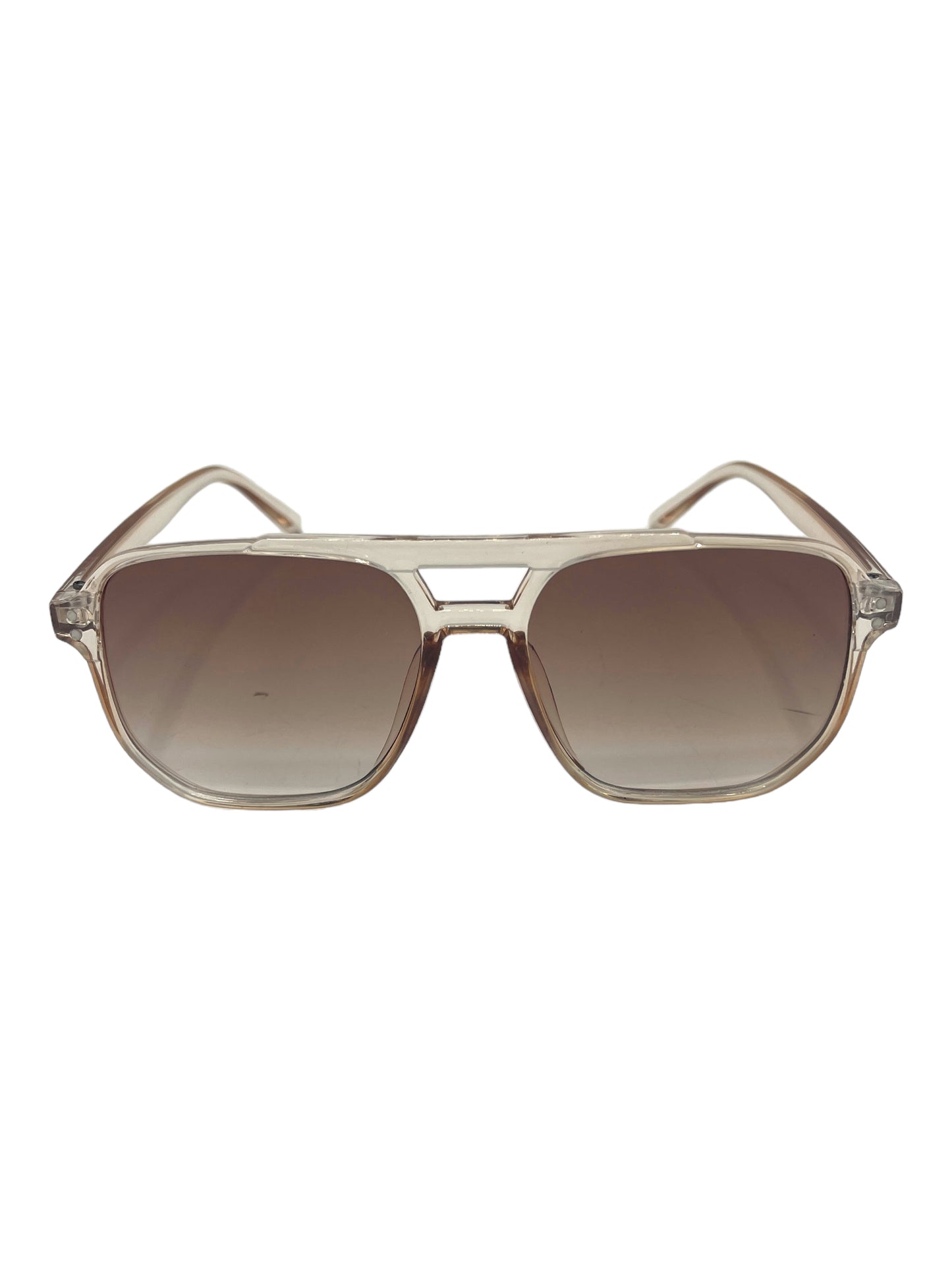 Oversized Frame Aviator Style Everyday Sunglasses