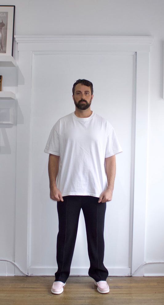 Genuine Boxy Heavyweight Blank T Shirt - Genuine Design Luxury Consignment. New & Pre-Owned Clothing, Shoes, & Accessories. Calgary, Canada