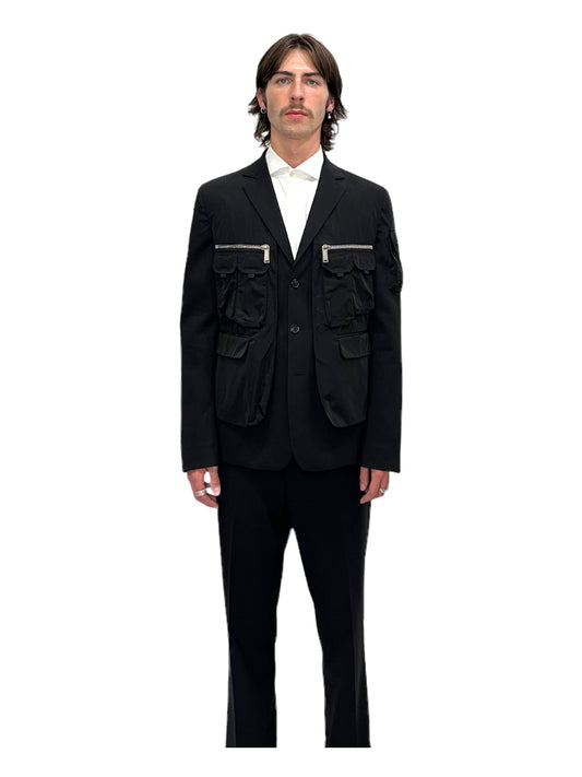 Dsquared2 Black Multi-Pocket Blazer 40R - Genuine Design Luxury Consignment for Men. New & Pre-Owned Clothing, Shoes, & Accessories. Calgary, Canada