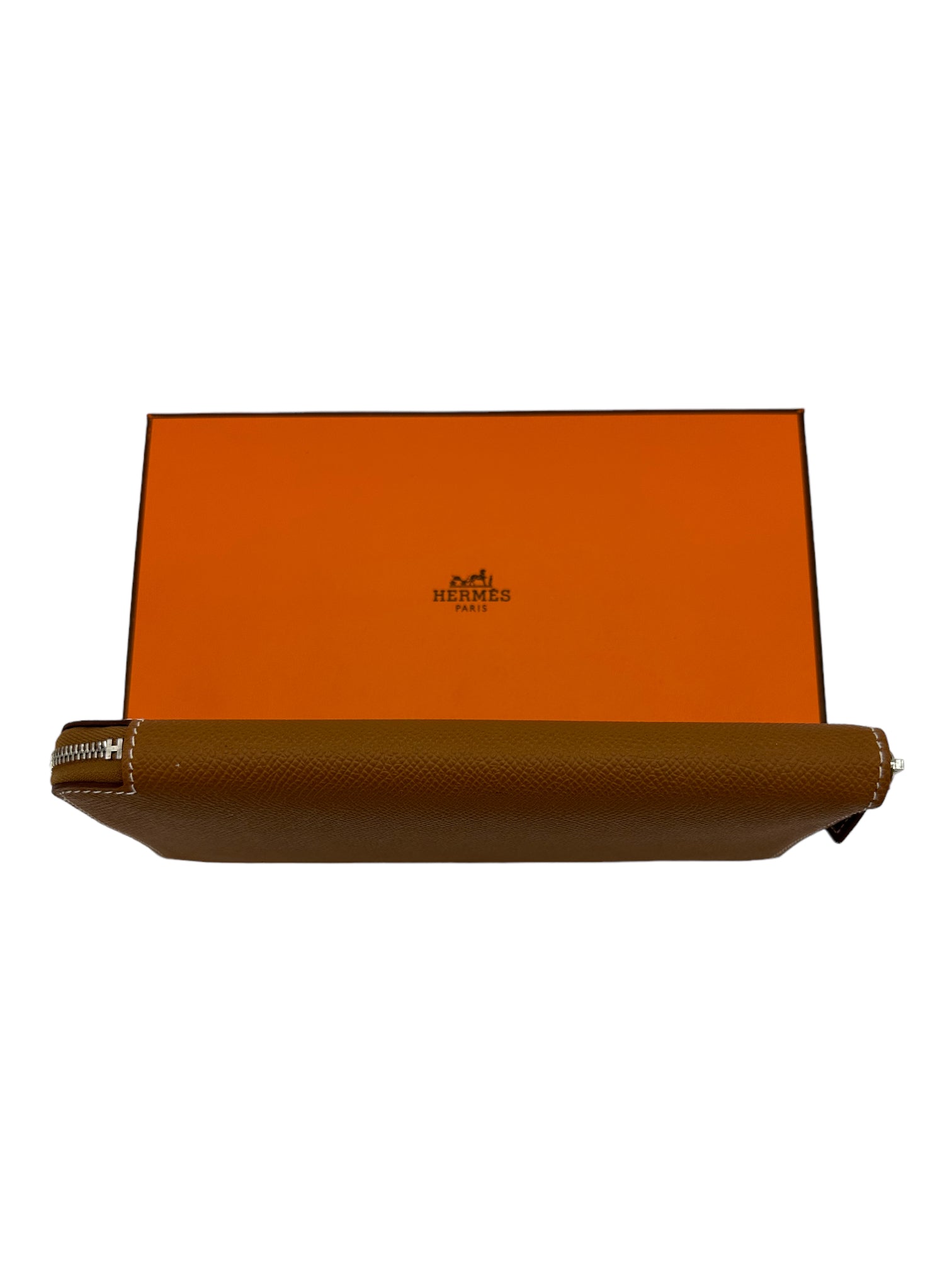 Hermés Brown Azap Classique Wallet - Genuine Design Luxury Consignment for Men. New & Pre-Owned Clothing, Shoes, & Accessories. Calgary, Canada
