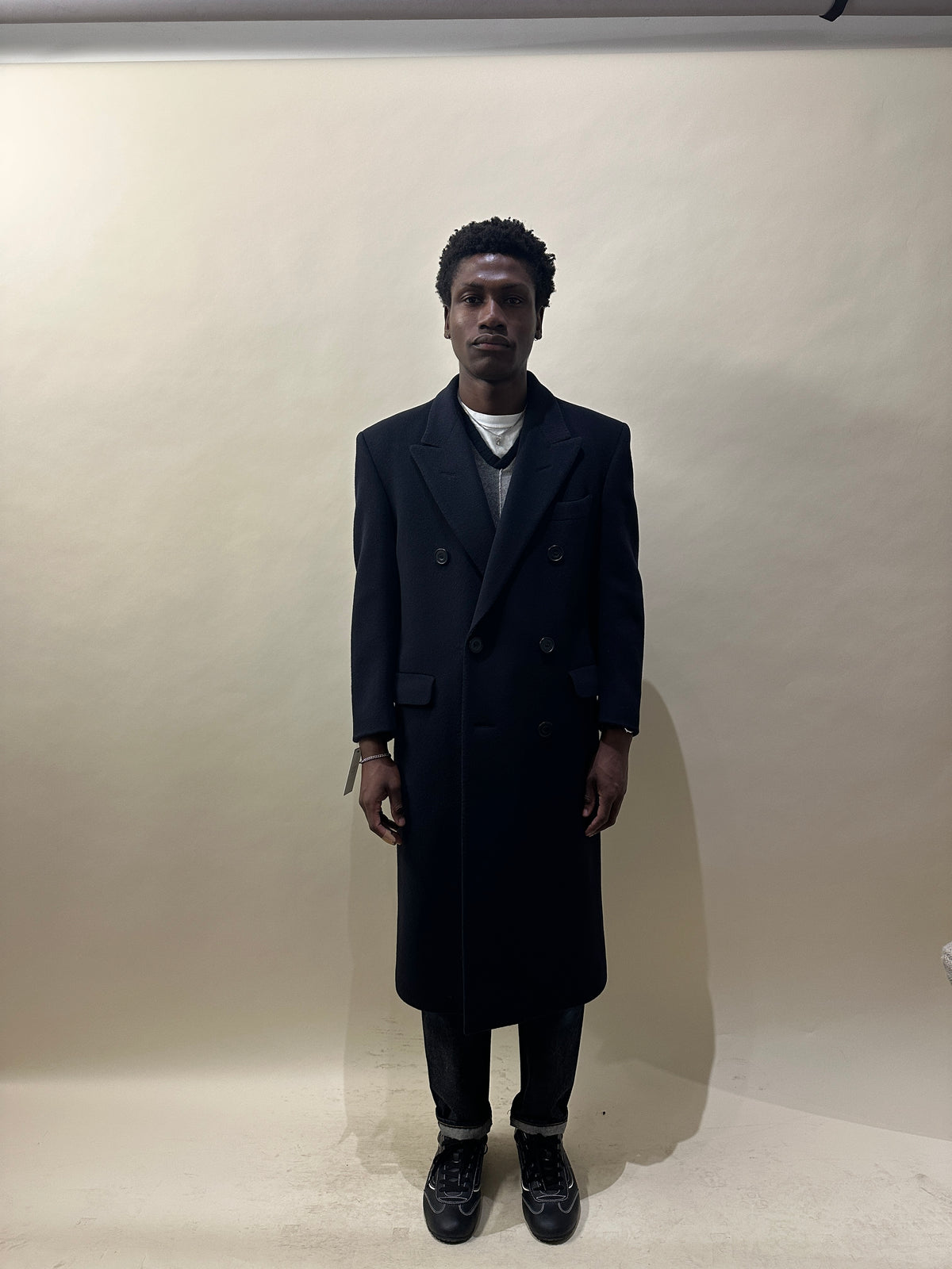 Holt Renfrew Navy Blue Wool Cashmere DB Overcoat 38