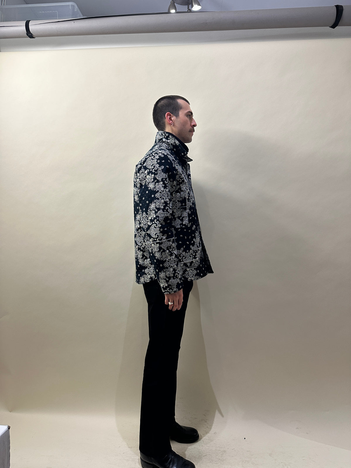 Officine Générale Navy & White Paisley Cotton Padded Jacket Medium - M