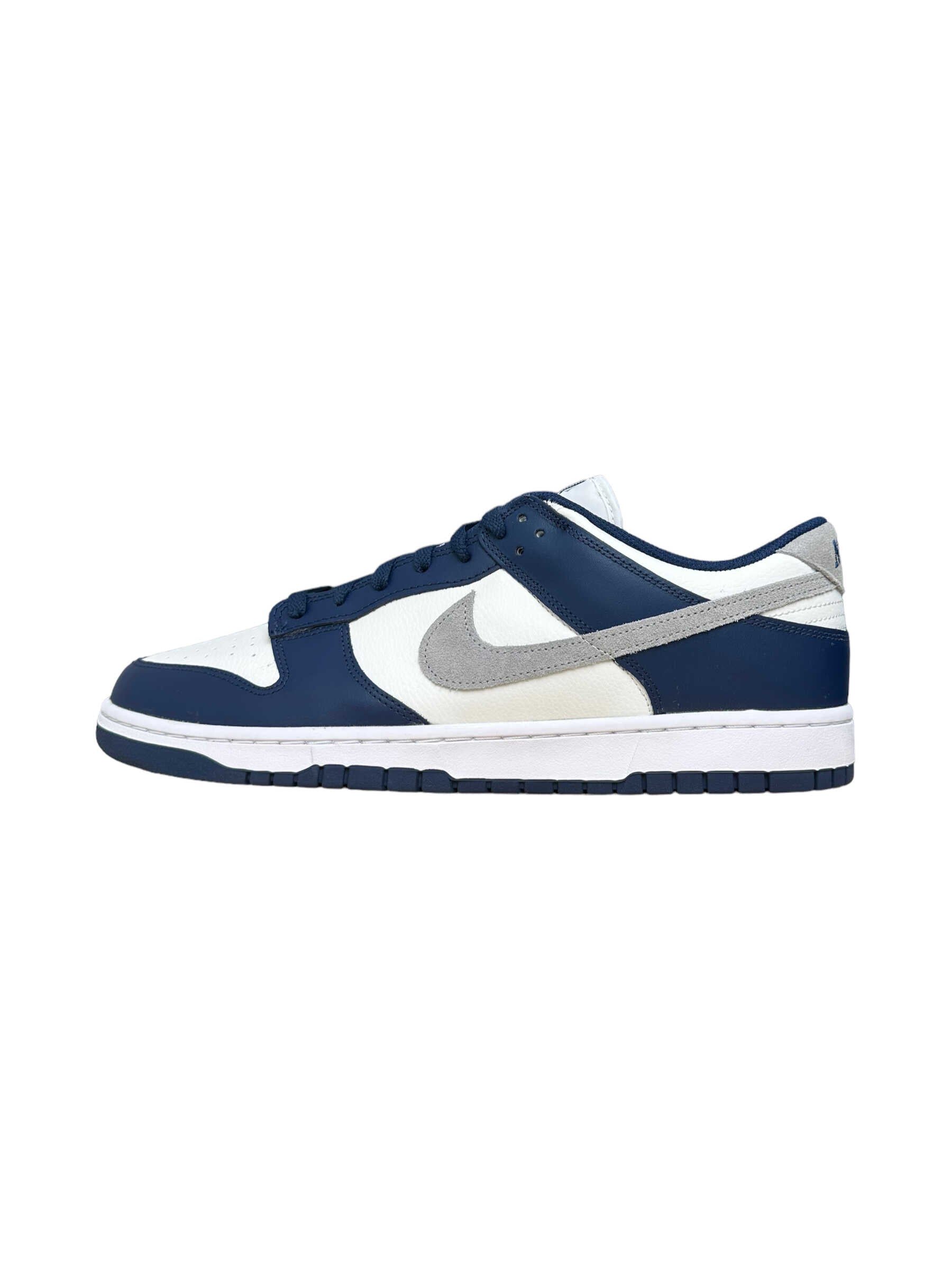 Nike Dunk Low Midnight Navy Smoke Grey Sneakers - Genuine Design Luxury Consignment for Men. New & Pre-Owned Clothing, Shoes, & Accessories. Calgary, Canada