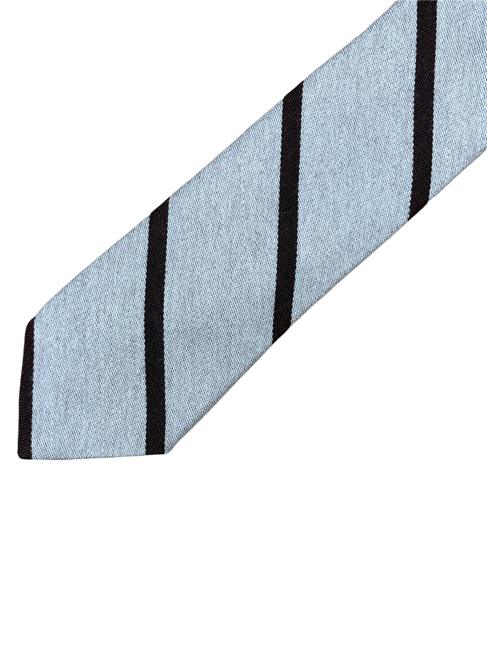 J.Crew Beige striped tie, Made in USA. Genuine Design luxury consignment 