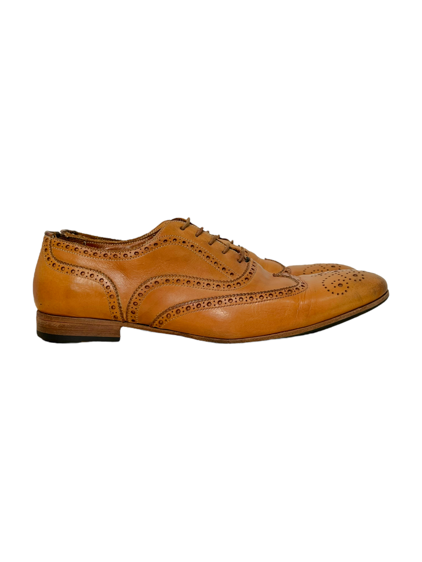 Paul Smith Light Brown Toe Stamped Leather Wingtip Oxford Dress Shoes - Genuine Design Luxury Consignment for Men. New & Pre-Owned Clothing, Shoes, & Accessories. Calgary, Canada