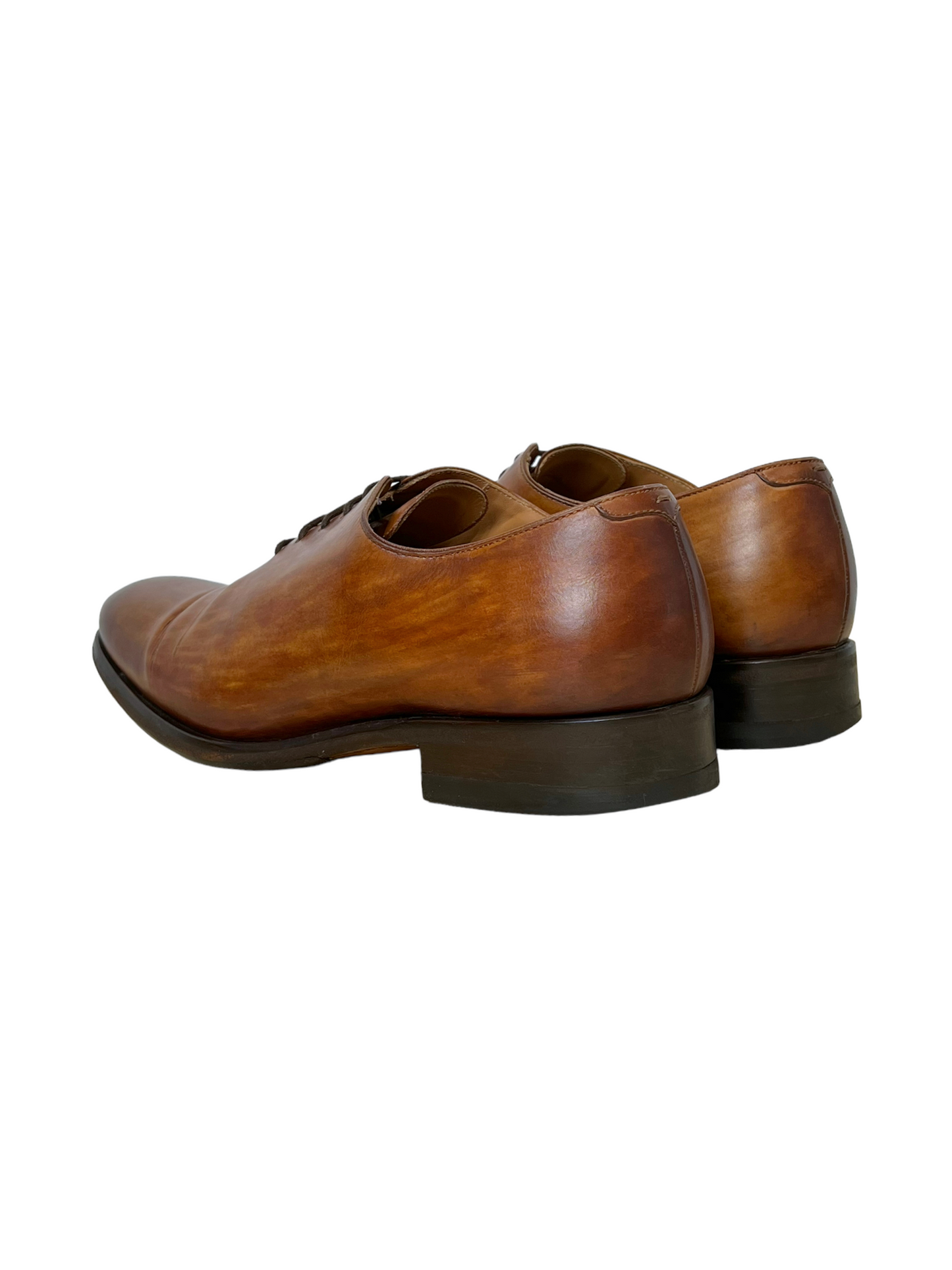 Magnanni Tan Leather Full Cut Oxford Dress Shoes - Genuine Design Luxury Consignment for Men. New & Pre-Owned Clothing, Shoes, & Accessories. Calgary, Canada