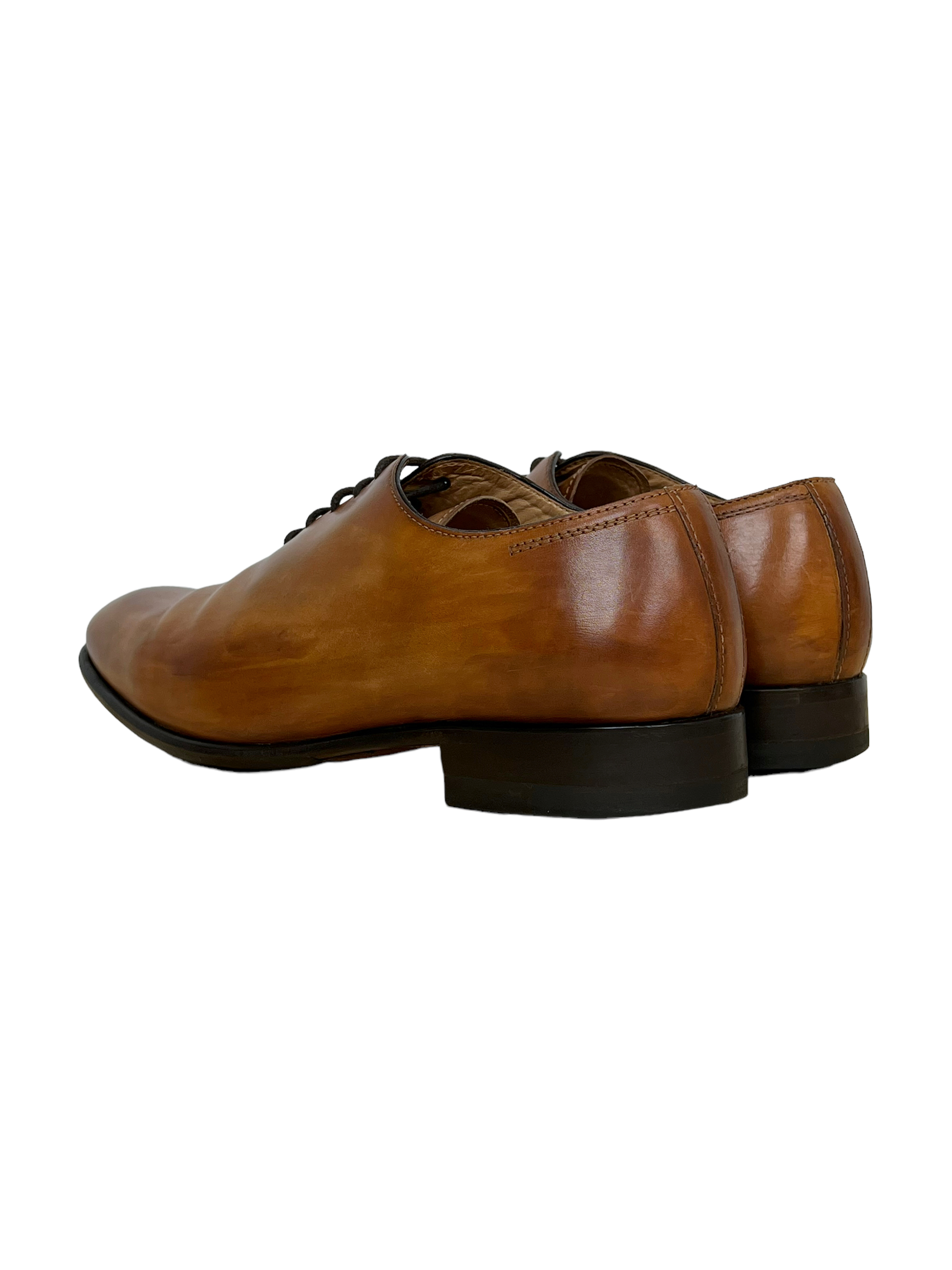 Harry Rosen Brown Whole Cut Oxford Dress Shoe - Genuine Design Luxury Consignment for Men. New & Pre-Owned Clothing, Shoes, & Accessories. Calgary, Canada