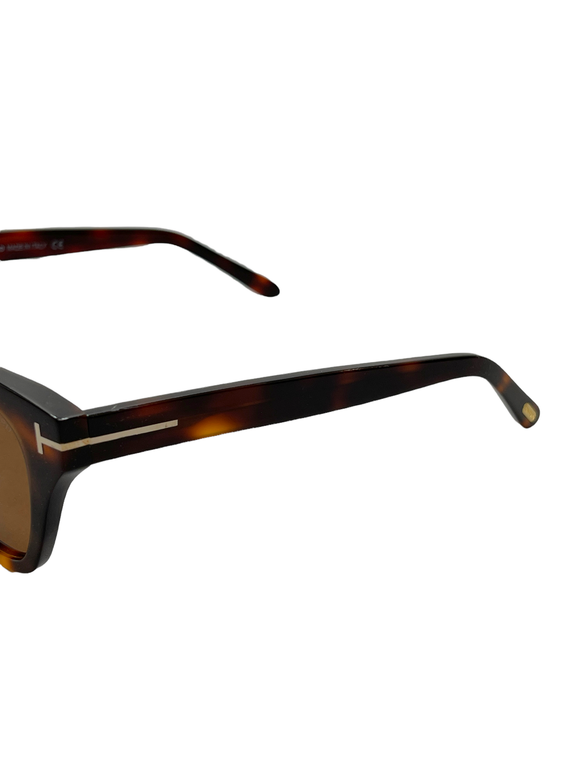 TOM FORD Brown Tortoise Shell Snowdon Sunglasses 52 - Genuine Design Luxury Consignment for Men. New & Pre-Owned Clothing, Shoes, & Accessories. Calgary, Canada
