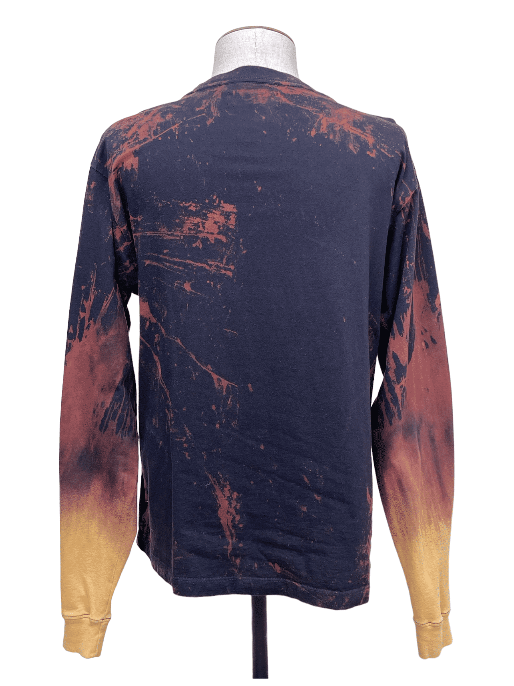424 Black Bleach Dyed Long Sleeve T-Shirt - Genuine Design Luxury Consignment Calgary, Alberta, Canada New and Pre-Owned Clothing, Shoes, Accessories.